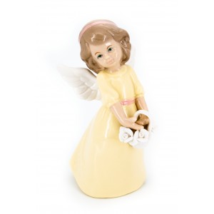 Ангел фарфоровый с цветами (в желтом платье)